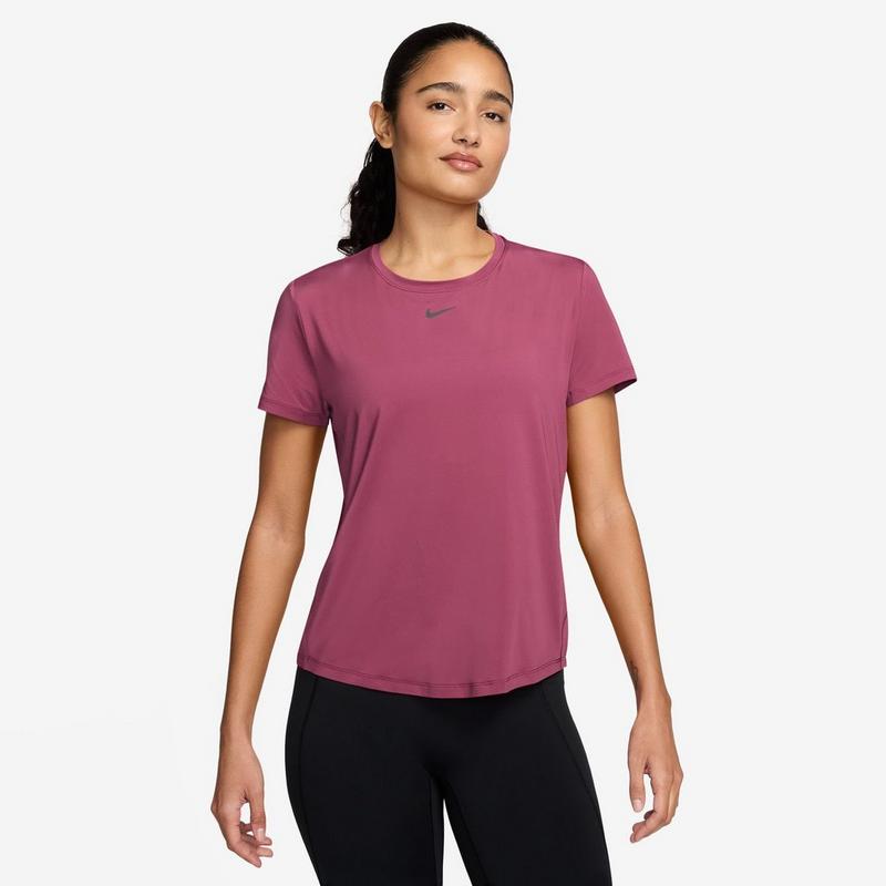 Nike Haut &agrave; manches courtes One Classic Dri-FIT pour femmes