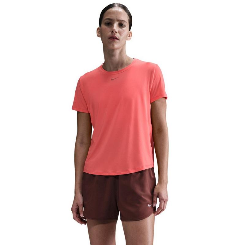 Nike Haut &agrave; manches courtes One Classic Dri-FIT pour femmes