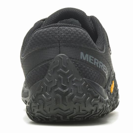 Barefoot running shoes for men online