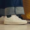Unisex V-90 Leather Sneaker