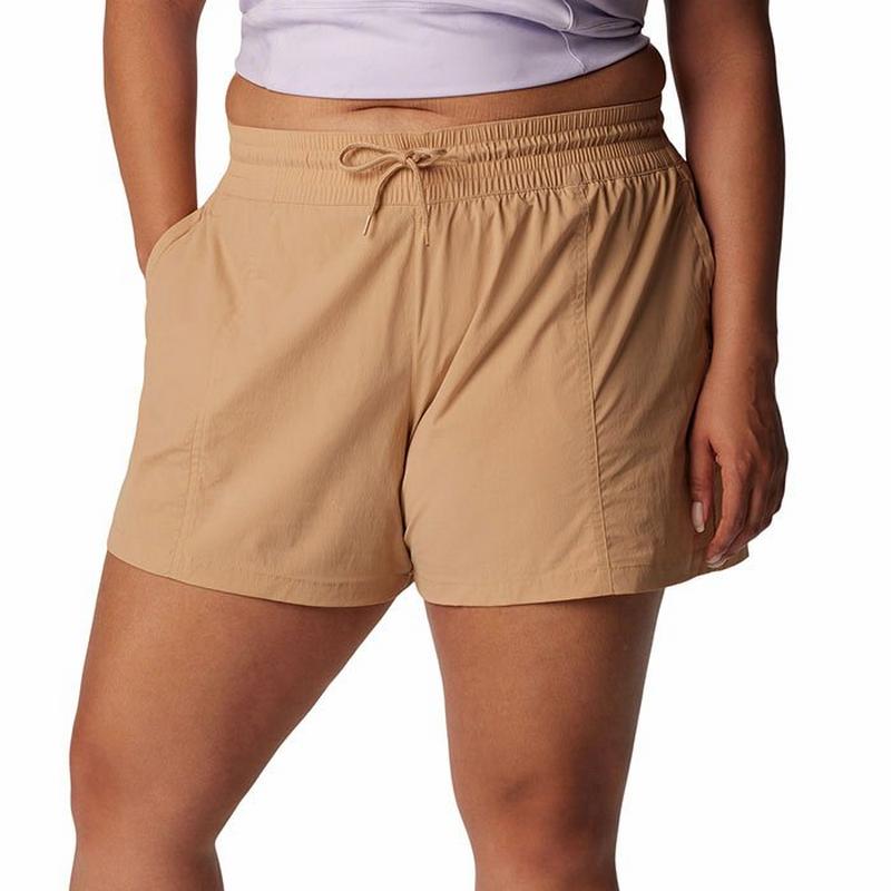 Columbia Women's Boundless Trek&trade; Active Cargo Short (Plus Size)
