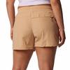 Women s Boundless Trek  Active Cargo Short  Plus Size 
