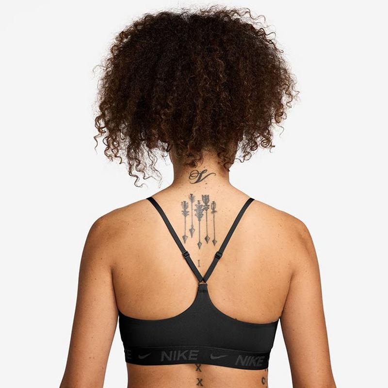 Nike Soutien-gorge de sport ajustable Indy &agrave; soutien l&eacute;ger pour femmes