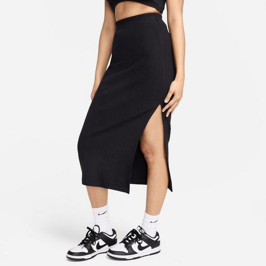 Nike Women s Sportswear Chill Knit Slim Ribbed Midi Skirt