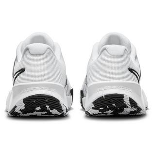 Nike Women's Zoom Challenge Pickleball Shoe