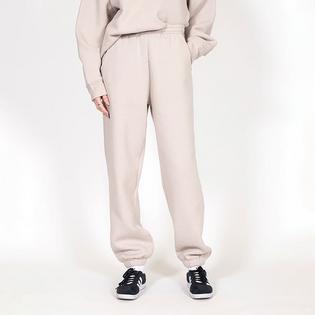 Brunette The Label Women's The Oversized Jogger Pant