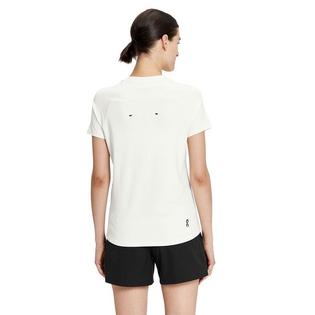 On T-shirt Focus-T pour femmes