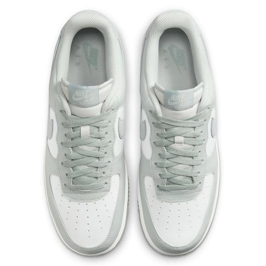 Nike Men s Air Force 1 07 LV8 Shoes