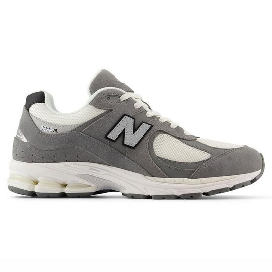 New Balance Men s 2002R Shoe