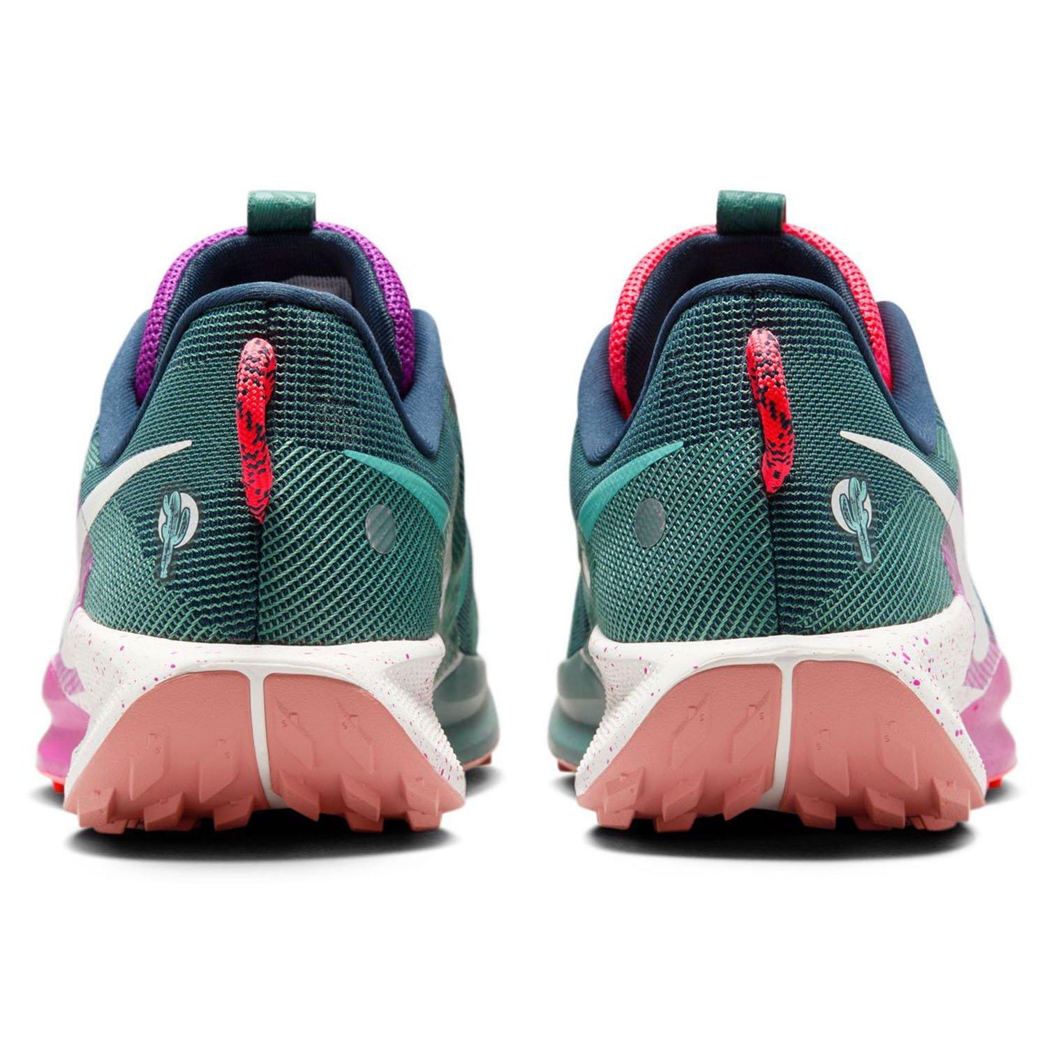 Men's Pegasus Trail 5 Running Shoe