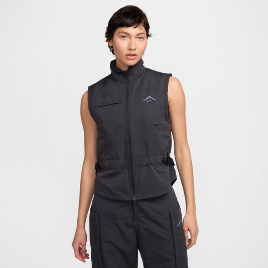 Nike Women s Trail Repel Running Vest