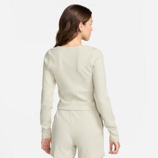 Nike Cardigan c&ocirc;tel&eacute; &agrave; coupe ajust&eacute;e et fermeture &agrave; glissi&egrave;re Sportswear Chill pour femmes