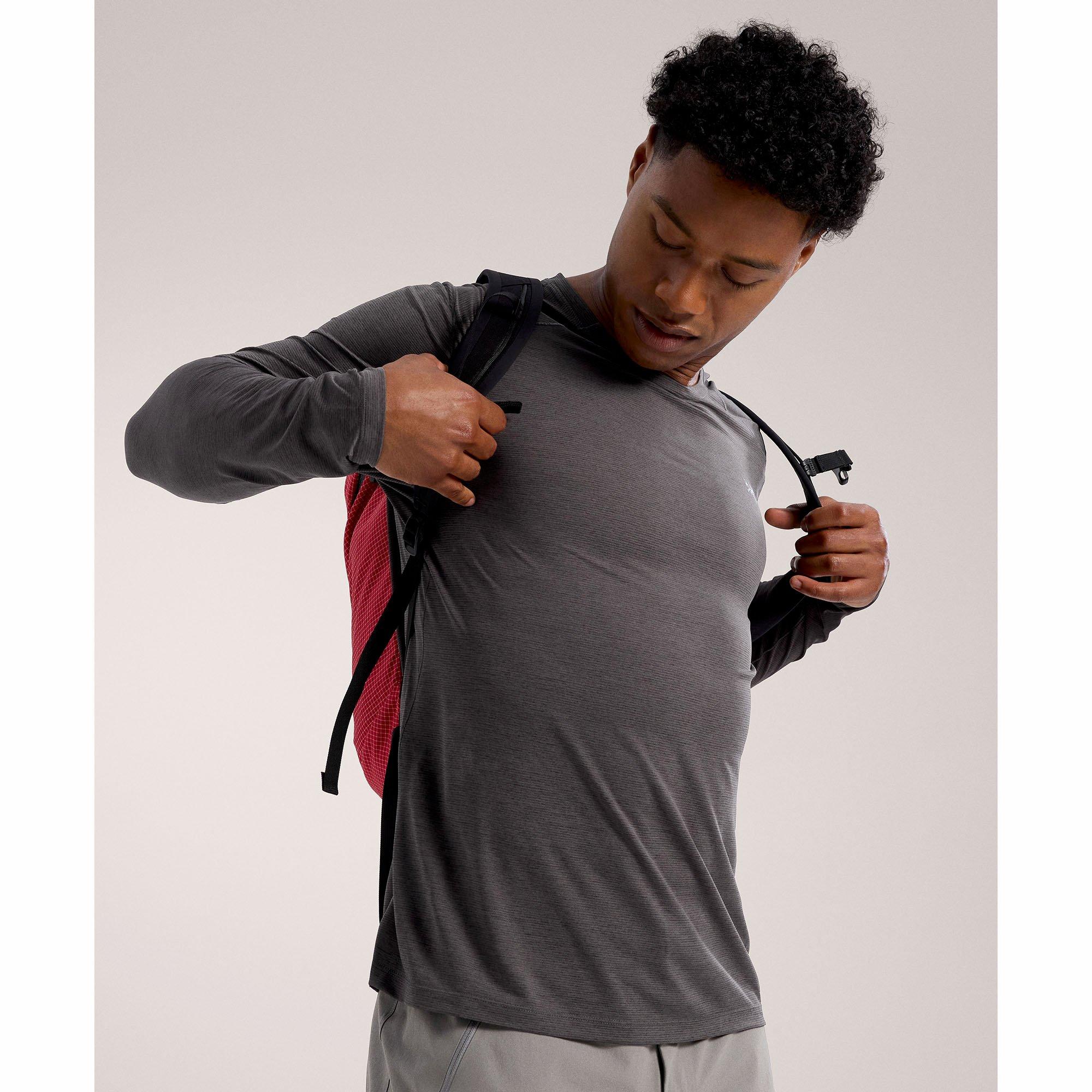 Men's Cormac Crew Neck Long Sleeve T-Shirt | Arc'teryx | Sporting