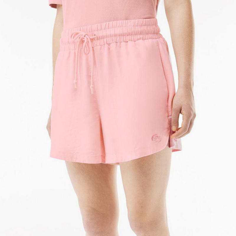 Lacoste Short doubl&eacute; l&eacute;ger pour femmes