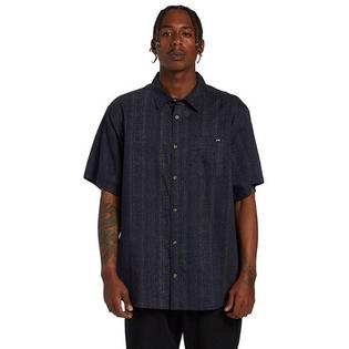 Billabong Men's Sundays Short Sleeve Shirt