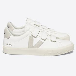 Veja Women's Recife Leather Sneaker
