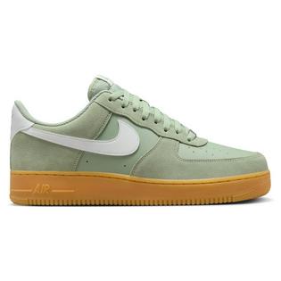 Nike Men's Air Force 1 '07 LV8 Shoe