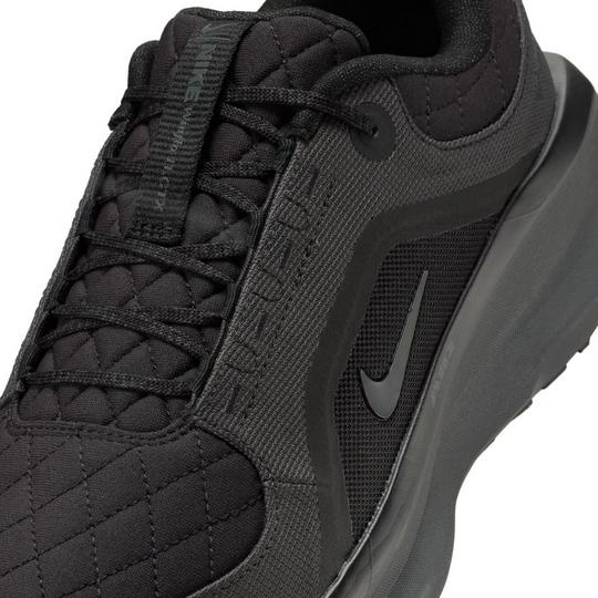 Nike Men s Winflow 11 Gore Tex Running Shoes