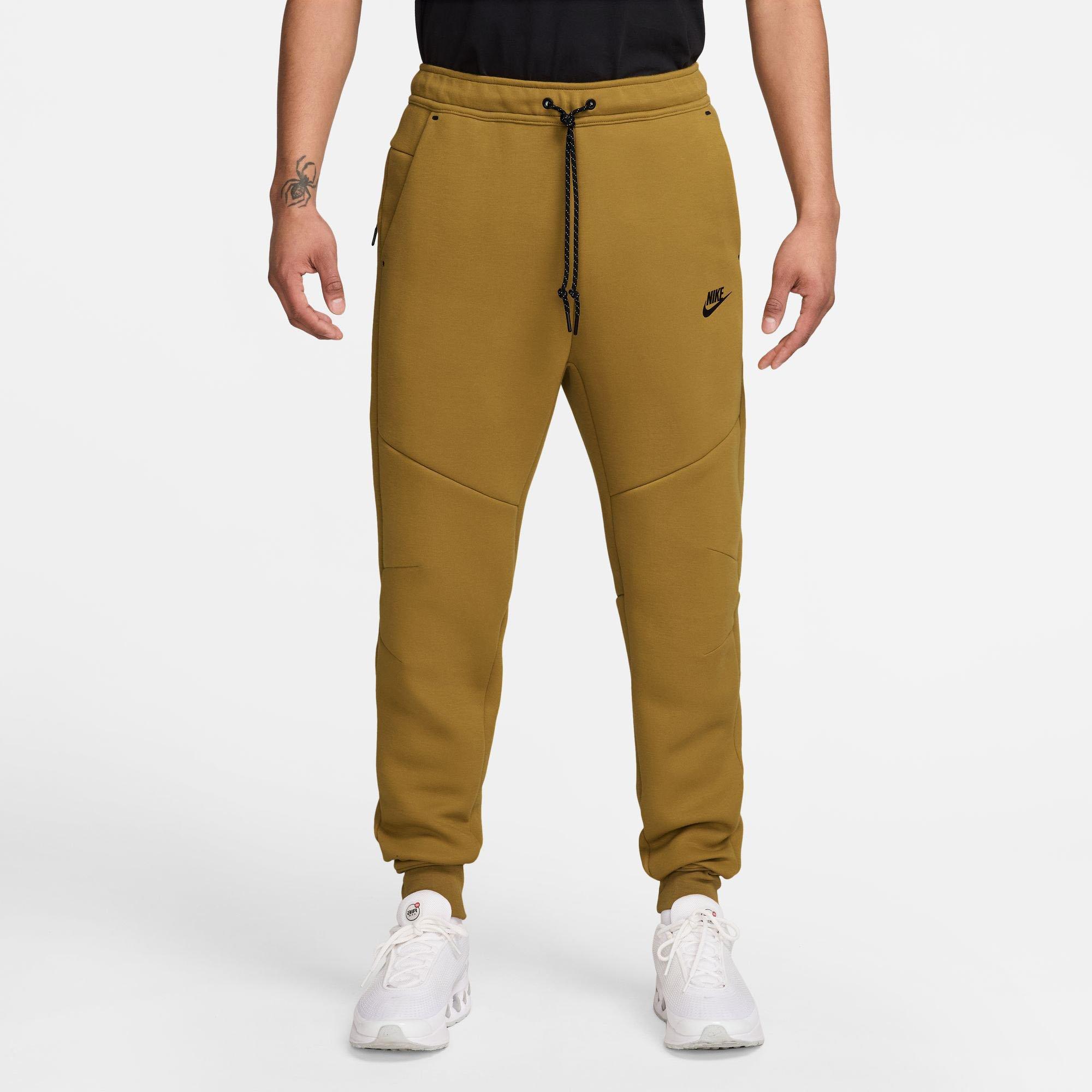 Men's Sportswear Tech Fleece Slim Fit Jogger Pant | Nike