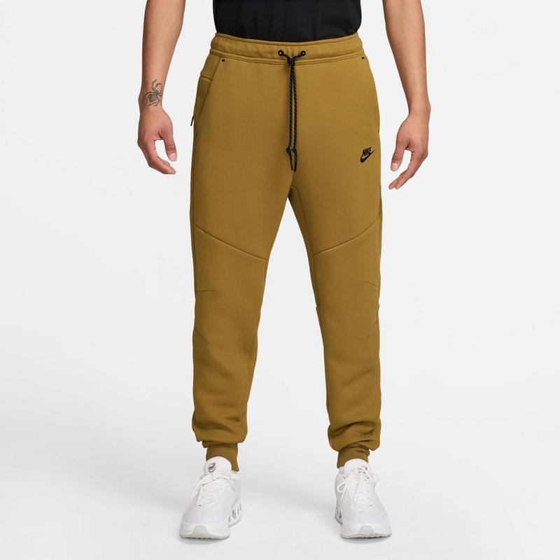 Nike Pantalon de jogging ajust&eacute; Tech Fleece pour hommes