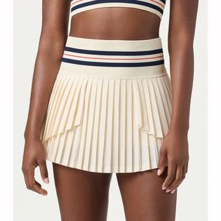  Women's Challenger Pleated Seameless Skort