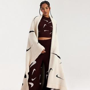 Nike Couverture Phoenix Cozy Boucle