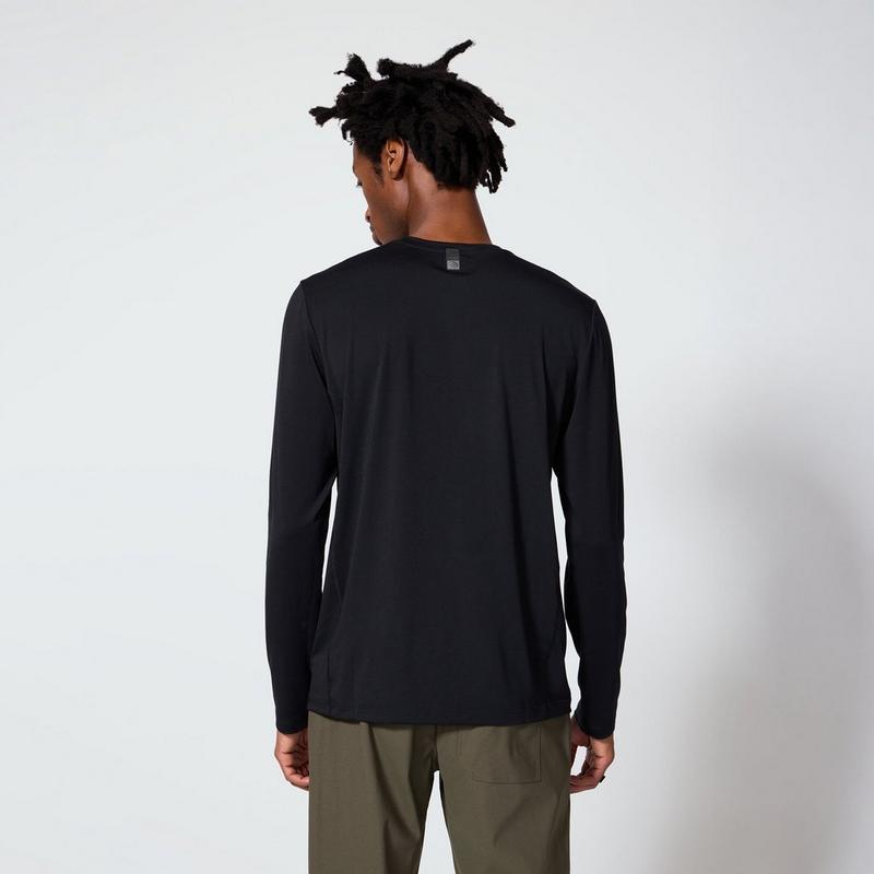 MPG Men's Dynamic Long Sleeve T-Shirt