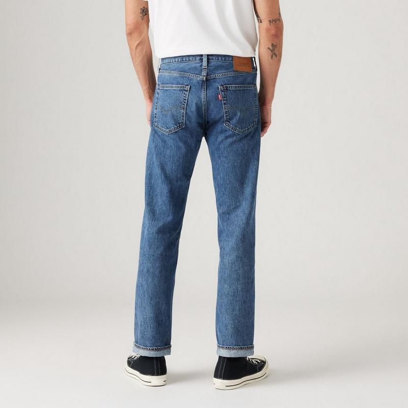 Levi's Jean 505 &agrave; coupe standard pour hommes