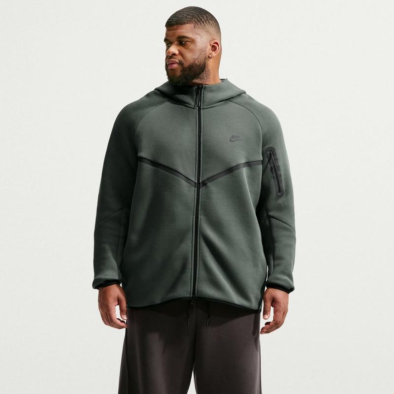 Nike Chandail &agrave; capuchon et fermeture &eacute;clair compl&egrave;te Tech Fleece Windrunner pour hommes