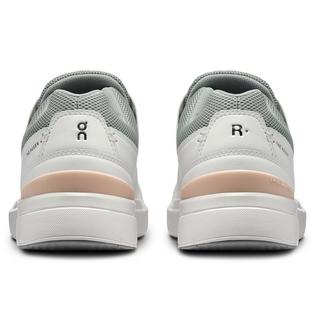On Women's The Roger Advantage Shoe