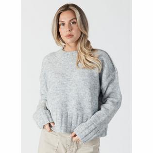 Lyla + Luxe Chandail à col montant Timmy pour femmes