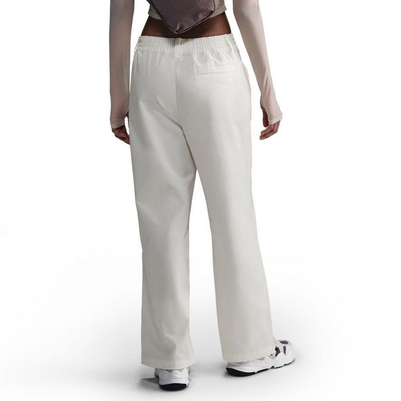 Nike Pantalon &agrave; taille mi-haute en serg&eacute; Sportswear pour femmes