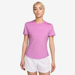 Nike Haut de course &agrave; manches courtes Swift Dri-FIT pour femmes