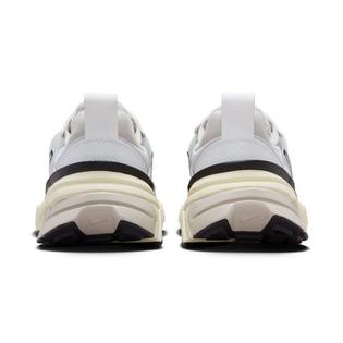 Nike Women's V2K Run Shoe