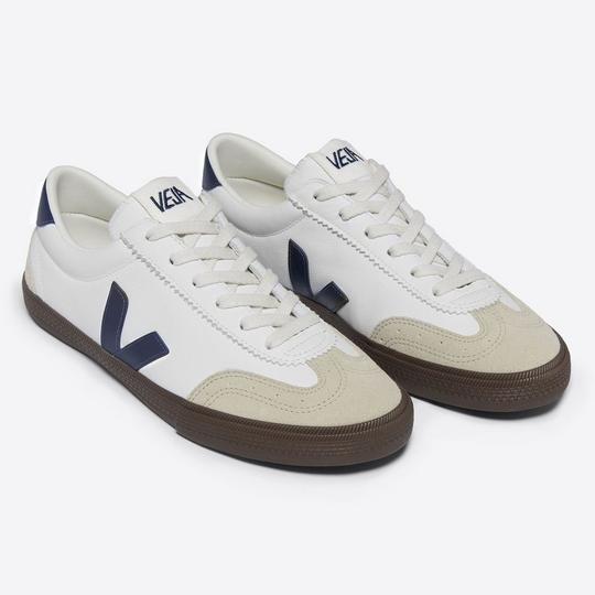Unisex Volley Leather Sneaker | Veja | Sporting Life Online