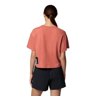Columbia Women's Cove Beach Cropped Pocket T-Shirt