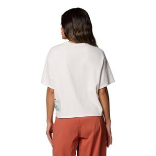 Columbia Women's Cove Beach&#153; Cropped Pocket T-Shirt