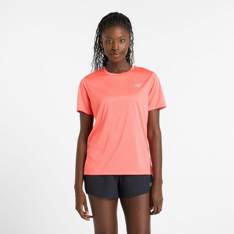 New Balance T-shirt Sport Essentials pour femmes