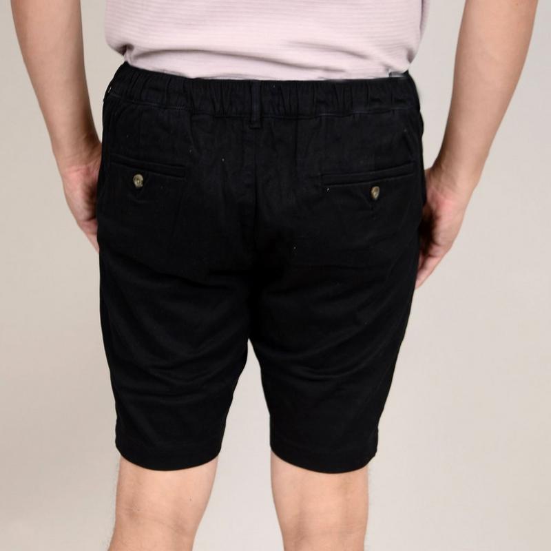 Oak & Ivy Short Oak en serg&eacute; pour hommes