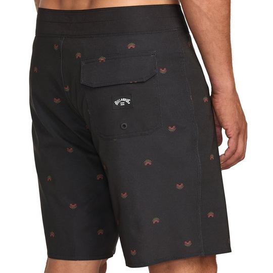 Men's Sundays Pro Performance Boardshort | Billabong | Sporting
