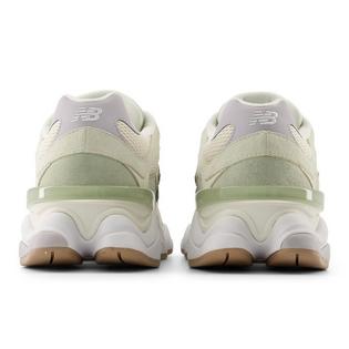 New Balance Unisex 9060 Shoe