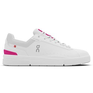 On Women's The Roger Advantage Shoe