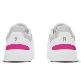 On Women's The Roger Advantage Shoe