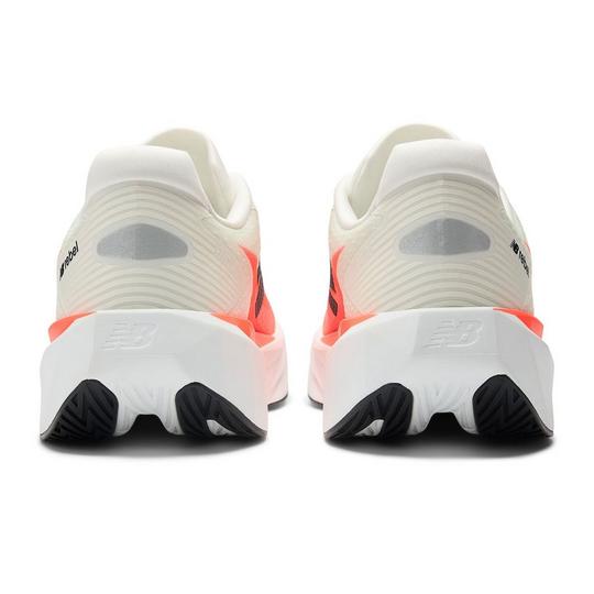 ニューバランス　FuelCell Rebel v5 27.5センチ Men's FuelCell Rebel v5 Running Shoe | New Balance | Sporting Life