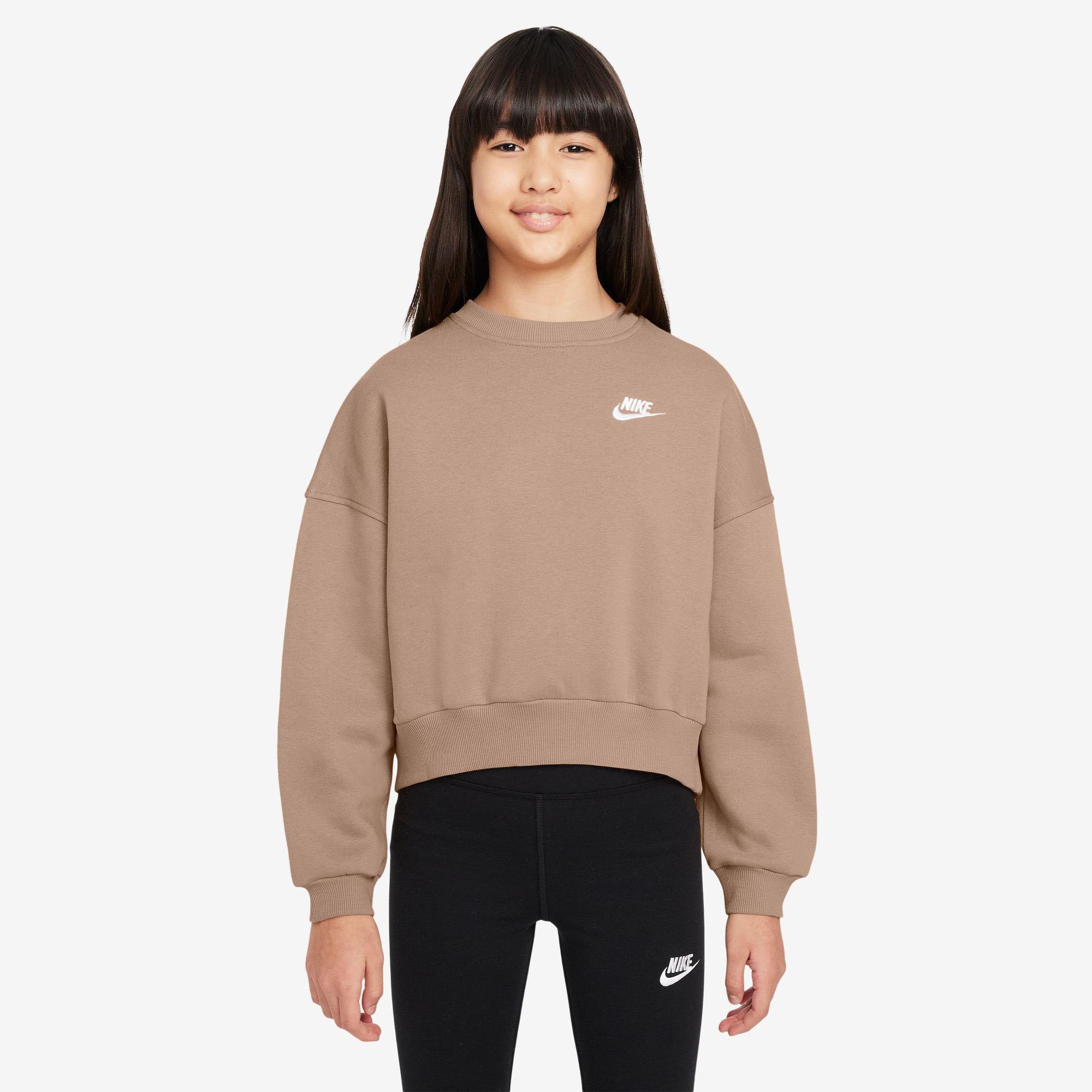 Hoodies & Sweaters