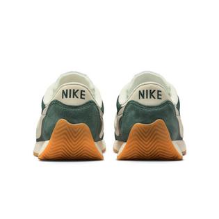 Nike Chaussures Pacific pour femmes