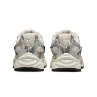 Nike Chaussures V5 RNR pour femmes