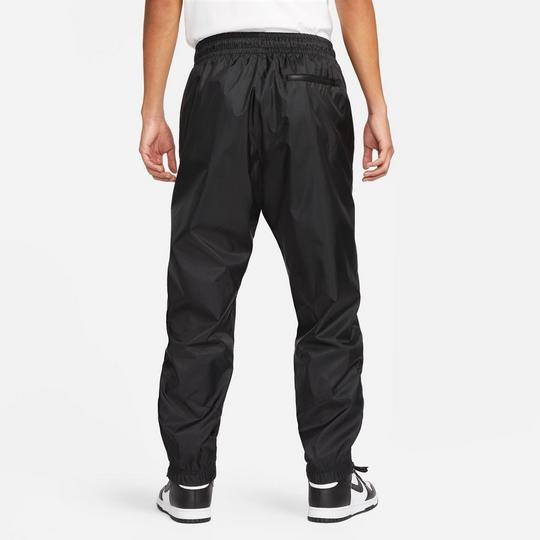 ウォーキング・ランニングウェア Old Europa Nike sweat pants charcoal Nike Sportswear Club Black Winterized Sweatpants – Puffer Reds