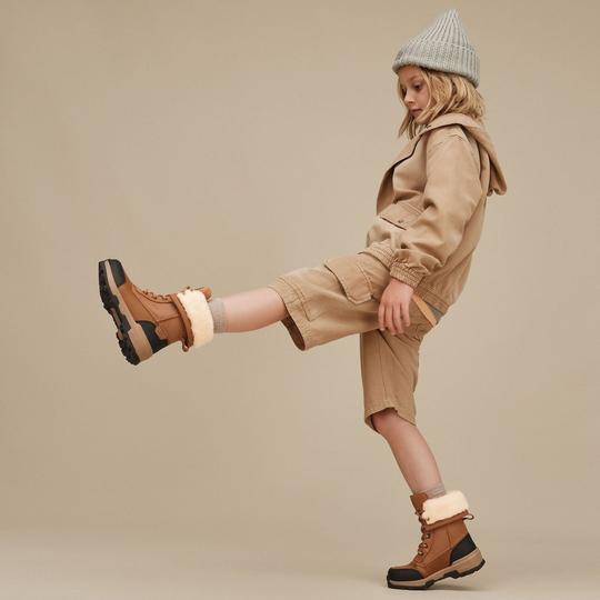 Juniors' [13-6] Adirondack XXV Boot | UGG | Sporting Life Online