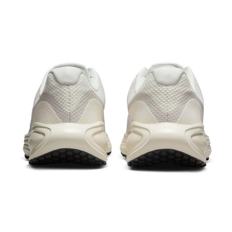 Nike Women's Revolution 8 Running Shoe
